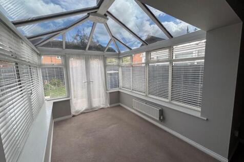 Grebe Drive, Leighton Buzzard, LU7 photo 5