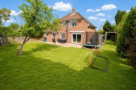 10 Claremont Rise - Back Shot.jpg