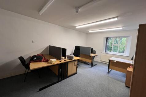 Office to rent Image 4