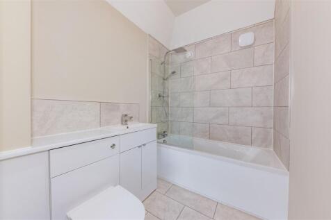 37 Church Street Newtyle-4.JPG