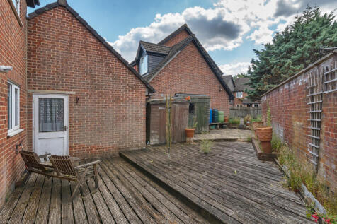 1325199-4-686ff39...