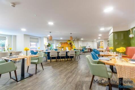 8697595-interior16.jpg