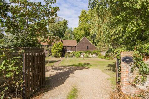 Driveway &amp; Entrance