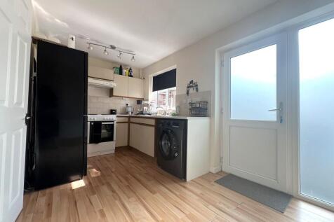 Peterhouse Crescent, March, Cambs., PE15 8QT photo 3