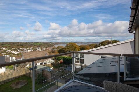 4 Bevlin Hall - Exteriors -12.jpg