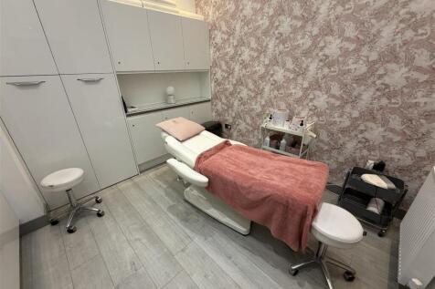 Healthcare Facility for sale Image 3