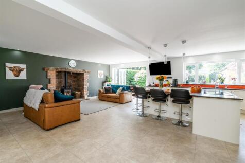 28 Fulford Hall Road_29.jpg