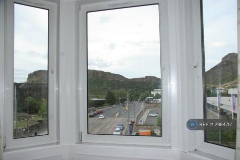 Lounge Bay Window