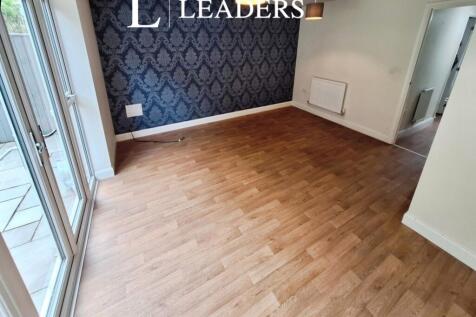 Violet Grove, Northwich, Cheshire, CW8 photo 3