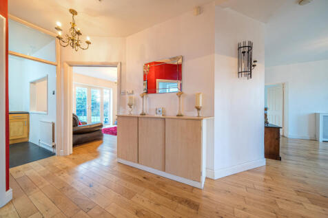 1386840-7-6930bc1...