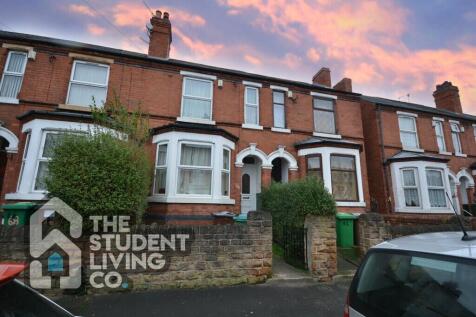 4-bed semi-detached on Leslie Road, Forest Fields, £1,733/mo