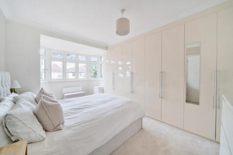 1336681-15-68a357...