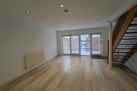 Thorn Grove Mews, Thorn Grove, Sale, Trafford photo 5
