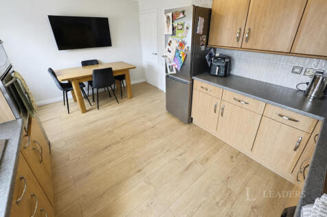 Howarth Road, Brinsworth, S60 photo 5