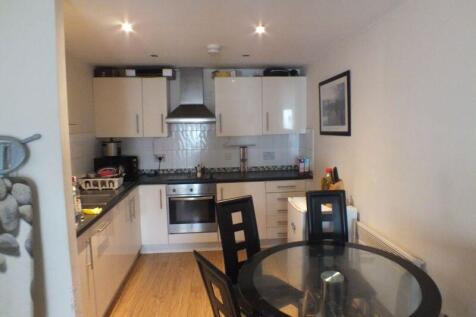 Apartment available from 28th November 2022 In the first instance please email our office :- or use the contact agent link on the relevant property portal to send your enquiry. The Manchester Estate A