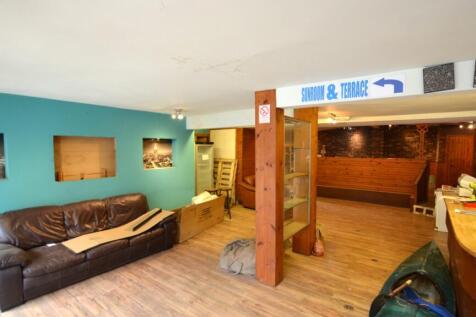 Allied-Surveyors-Scotland-9 West Port-cafe-02