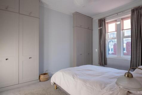 23 Balmoral Terr-20.jpg