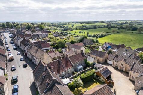 3 Sheepfair Lane, Marshfield SN14 8NA-5.jpg