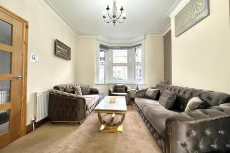 WhatsApp Image 2026-03-28 at 15.51.46 (1).jpeg