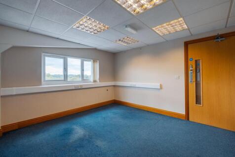 Oaktree Business Centre-3.jpg