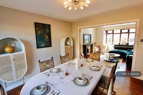 Brooklyn Way, West Drayton, UB7 photo 3