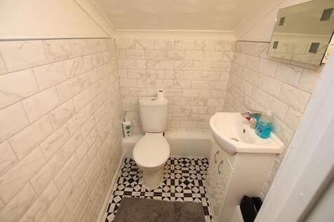 FF Cloakroom