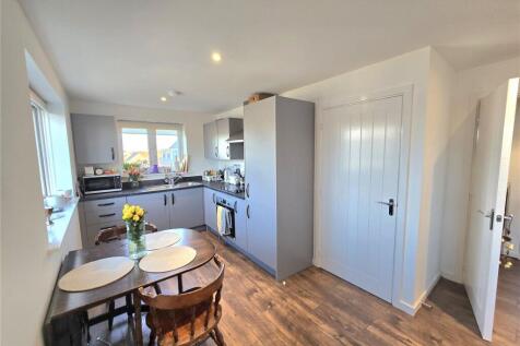Hall Farm Avenue, CV6 photo 5