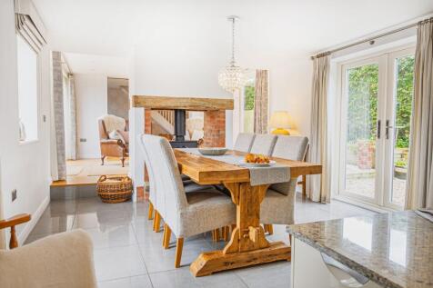 Dining room leading to the snug