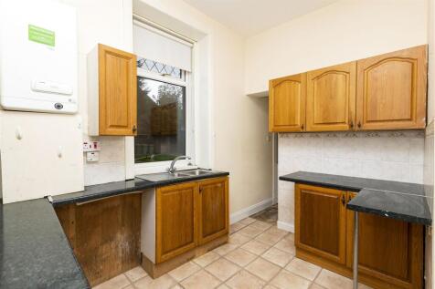 2 Dromore Street, Kirkitnilloch photo 4