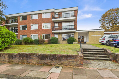 Bromley, BR1 - property photo
