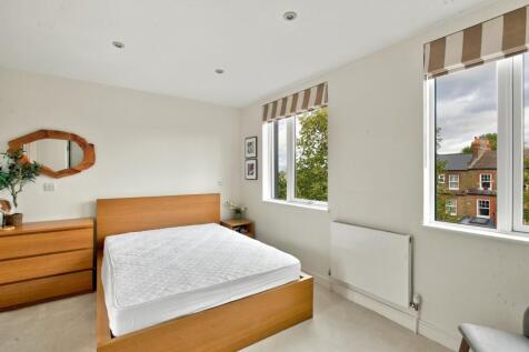 Bourke Close, London, SW4 photo 5