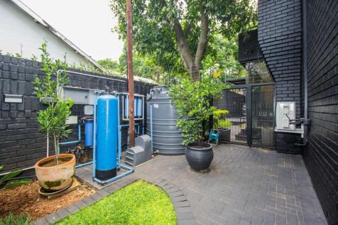 Borehole system