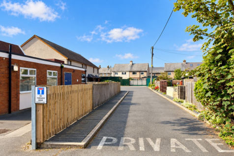 private road entrance