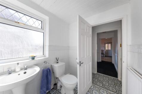 2 Burgess Place-006.jpg