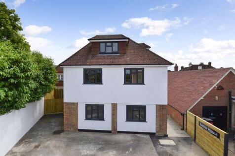 Tylers Court, Cranleigh photo 4