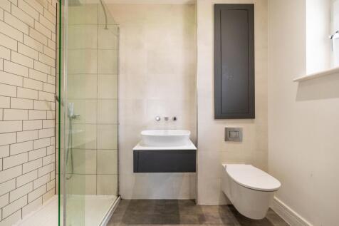 Bedroom One En Suite