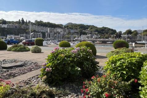 Patio &amp; Harbour View (2).JPEG