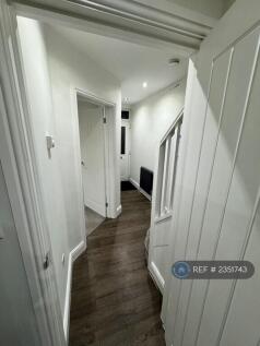 Tallis Grove, London, SE7 photo 5
