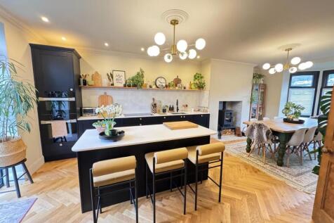 PHOTO-2025-12-15-08-02-15 (3).jpg