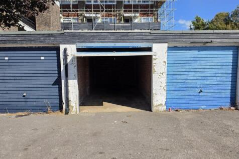 Garage (5).jpeg