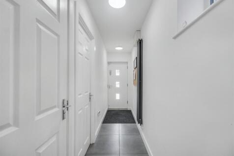 Entrance Hall_2.jpeg