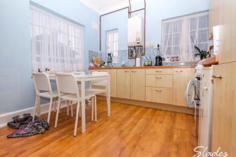 87a Southbourne Grov