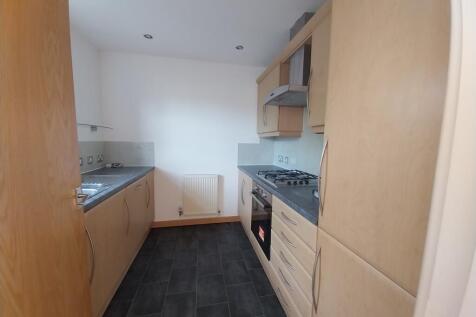 9 The Farthings, Lymm, Warrington photo 4