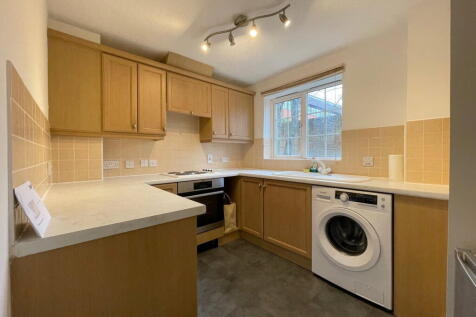 Bartholomew Street, Newbury, RG14 5HF photo 3