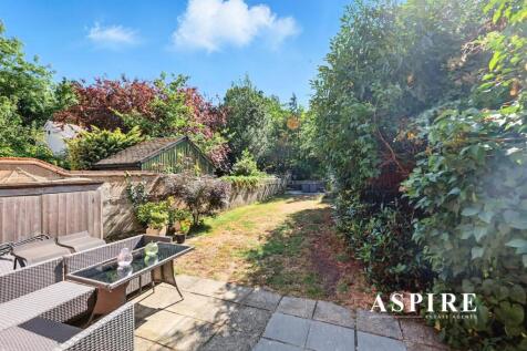 Aspire Estate Agents12.jpg