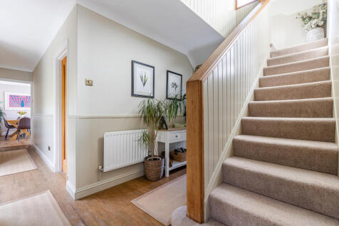 A21 - Holbrook Farm, Stokenham - 251006