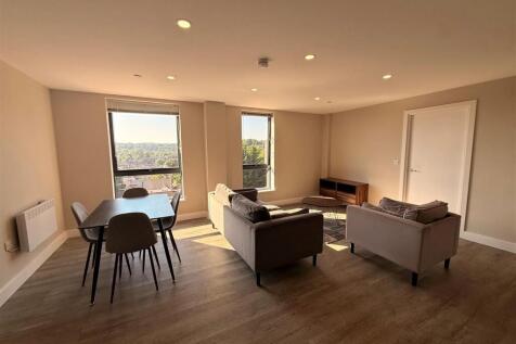 DINING ROOM.jpg