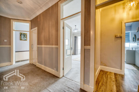 _D758099_hdr