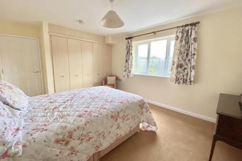 14 Radbrook House-11.jpg