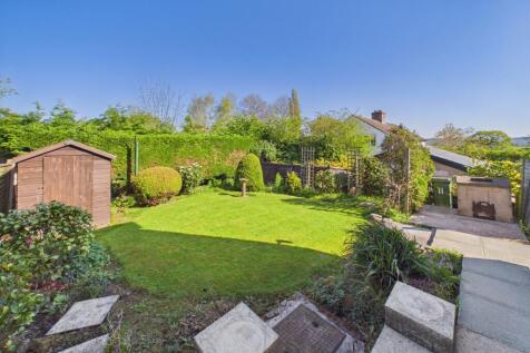 Garden to rear
